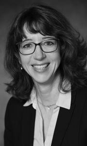 Portrait von Katja Wieland