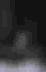 Evelyn Herlitzius (Elektra im Vordergrund) und Adrianne Pieczonka (Chrysothemis)