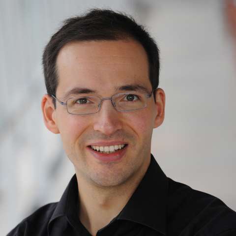 Hartmut Keil