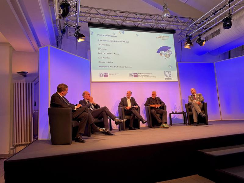 Podiumsdiskussion