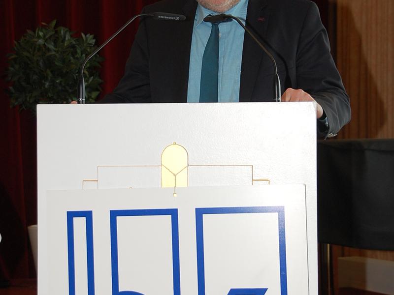 Kassenprüfer - Dauen hoch !Die beiden Prüfer bescheinigen dem Schatzmeister und dem Vorstand eine solide Buchhaltung. 