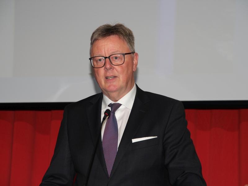 Der ehemalige Erster Parlamentarischer Geschäftsführer der CDU-Fraktion sowie Mitglied des Ältestenrates des Bundestages Michael Grosse-Brömer hielt einen Vortrag über die politischen Aussichten