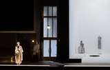 Marlis Petersen (Emilia Marty), Bo Skovhus (Jaroslav Prus), Lara Mohns (Junge Marty)