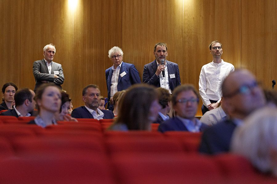 Foto: Besucherinnen und Besucher des Kongresses 2024