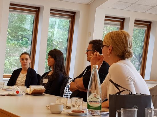 Teaser-Bild zu "Es sind menschliche Erlebnisse, die unsere Gesellschaft verändern"