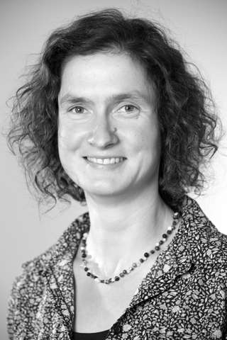 Portrait von Bärbel Bohnacker