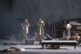 Anna Prohaska (Silvia), Gyula Orendt (Jan), Elsa Dreisig (Natascha) und Ensemble