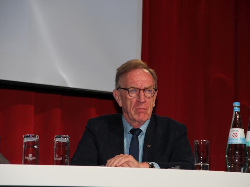 BVK-Präsident Michael H. Heinz bestand darauf, dass sich Finfluencer an Recht und Gesetz halten müssen und drohte mit einer Klage des BVK