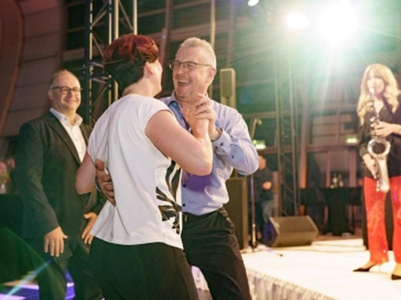 Am späten Abend wurde auch die Tanzfläche gestürmt